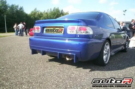 Honda Civic 92-95 2/4D Rearbumper Racing [Autor] 1