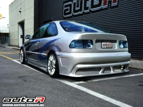 Honda Civic 92-95 2/4D Rearbumper Old School [Autor] 1