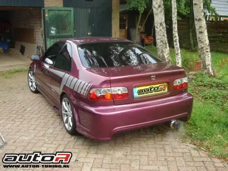 Honda Civic 92-95 2/4D Rearbumper Warrior [Autor] 1