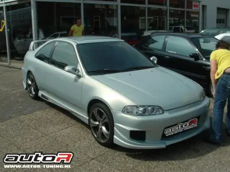 Honda Civic 92-95 2/3D Frontbumper Warrior [Autor] 1