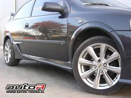 Opel Astra G 98+ 3D Sideskirts Lost Boy [Autor] 1