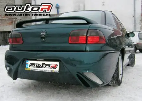 Opel Omega B 94-99 4D Rearbumper Lost Boy [Autor] 1