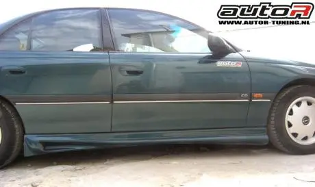 Opel Omega B 94-99 4D Sideskirts Lost Boy [Autor] 1