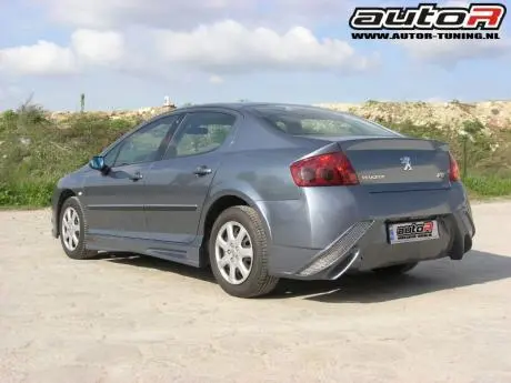 Peugeot 407 04+ 4D Rearbumper Champion [Autor] 1