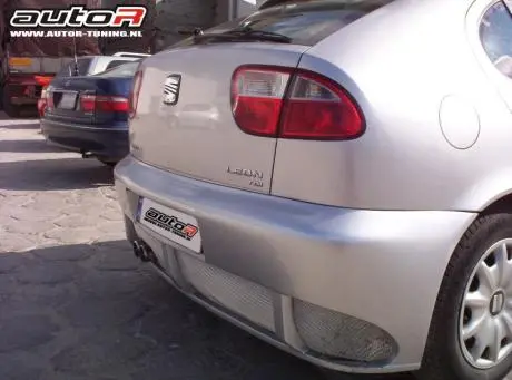 Seat Leon 99+ Rearbumper Old School [Autor] 1