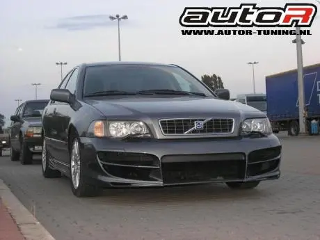 Volvo S40 99-03 Frontbumper Challenge [Autor] 1