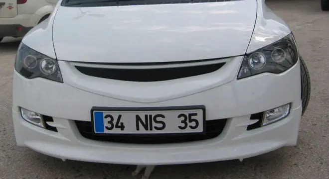 Honda Civic 4D/Hybrid 05-08 Abs Grill [Six] 1