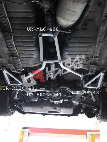 Nissan Skyline R32 Gtr Ultraracing 2X4p Mid Lower Braces 1