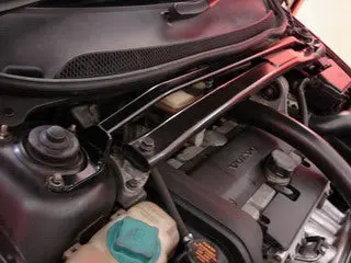Volvo S60/S60r/V70 Ultraracing 2P Front Upper Strutbar 1