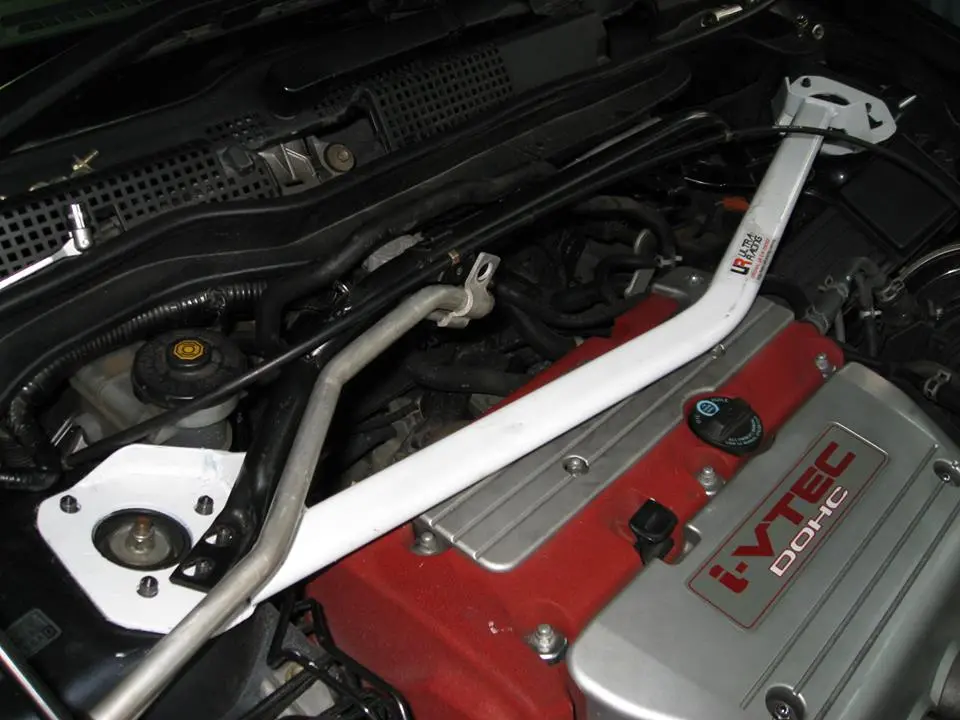 Honda Accord 03-08 2.0 Cl7 4D Ultra-R Front Strutbar 1
