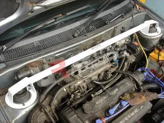 Suzuki Swift 89-94 Ultraracing 2-Point Front Upper Strutbar 1