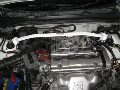 Honda Prelude 97-00 2.2/2.3 Ultraracing Front Upper Strutbar 1