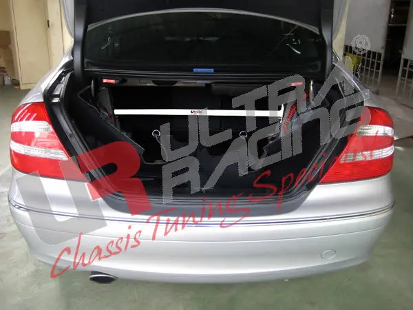 Mercedes Clk 320 C209 02-09 Ultraracing Rear Upper Strutbar 1