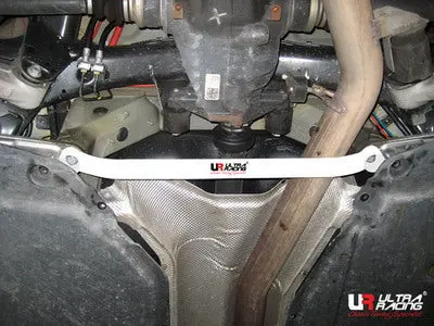 Bmw E70 X5 3.0 06+ Ultraracing 2-Point Rear Lower Tiebar 1