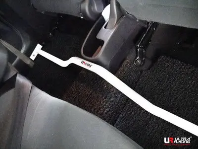 Hyundai I10 Ultraracing 2-Point Room Bar 1