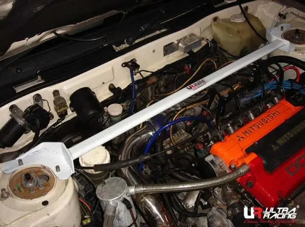Mitsubishi Galant 87-93 Vr4 Ultraracing Front Upper Strutbar 1