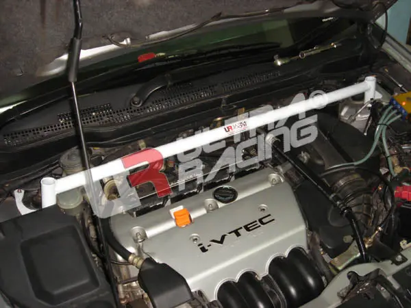 Honda Stream 99-06 Ultraracing 2-Point Front Upper Strutbar 1