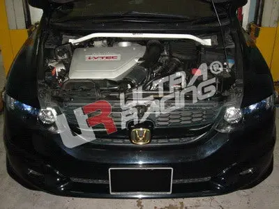 Honda Odyssey 05+ Ultraracing 2-Point Front Upper Strutbar 1