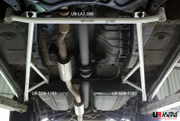 Toyota Rav4 95-00 (4D) Ultraracing 2X 3-Point Floor Bars 1