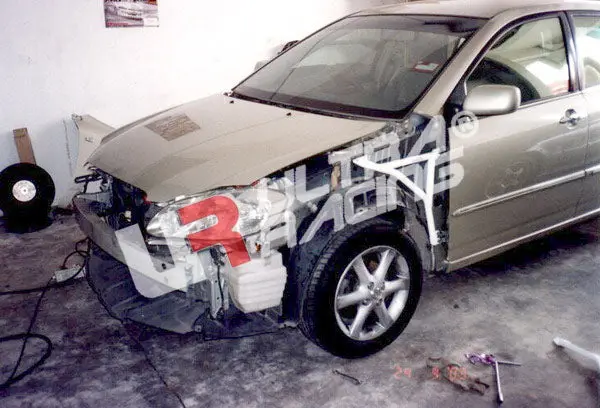 Toyota Altis/Corolla E12 01+ Ultra-R 3-Point Fender Brackets 1