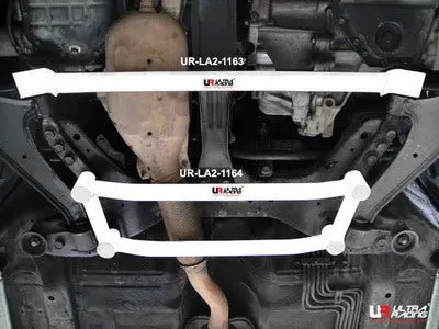 Nissan Cefiro 98-03 A33 Ultraracing Front Lower Tiebar 1