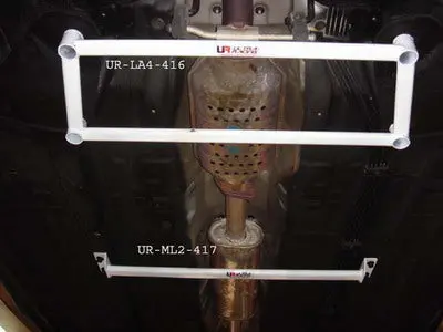 Kia Optima 05-10 Ultraracing 2-Point Mid Lower Bar 1
