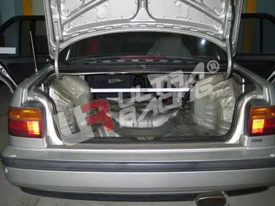 Honda Accord 90-93 Ultraracing 2-Point Rear Upper Strutbar 1