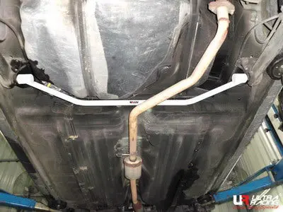 Kia Rio 1.5 Dc 05-10 Ultraracing 2-Point Rear Lower Tiebar 1