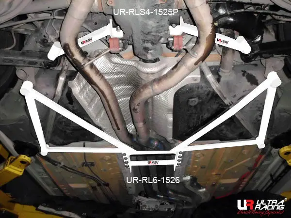 Bmw 3-Series E92 06+ 3.5 Ultra-R 6-Point Rear Lower Brace 1