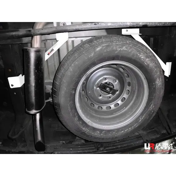 Hyundai H1 07+ 2.5D Ultraracing 2X 2-Point Rear Bars 1620 1