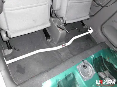 Kia Rio 1.5 Dc 05-10 Ultraracing 2-Point Room Bar 1
