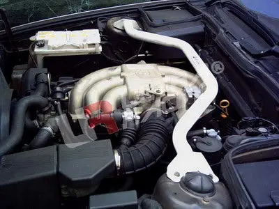 Bmw 5-Series E34 88-95 Ultraracing Front Upper Strutbar 1