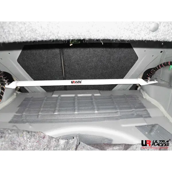 Cadillac Cts 3.6 07+ Ultraracing 2-Point Rear Upper Strutbar 1