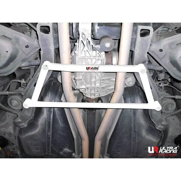 Cadillac Cts 3.6 07+ Ultraracing 4-Point Rear Lower Brace 1