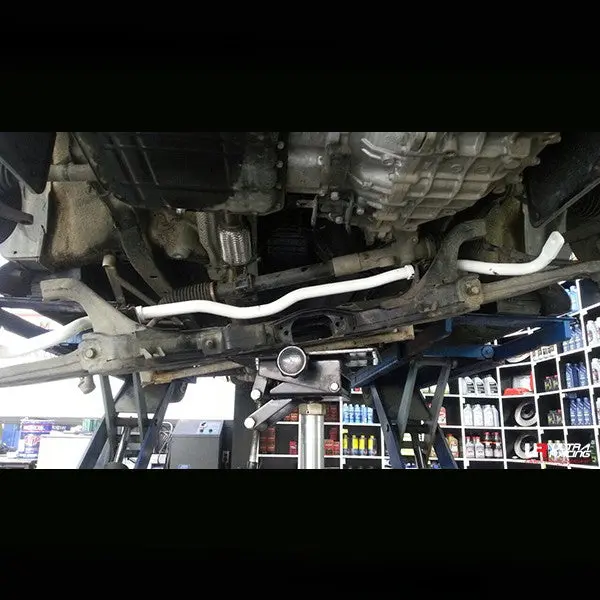 Kia Sportage 10+ 2.0/2.0D Ultraracing Front Sway Bar 20Mm 1