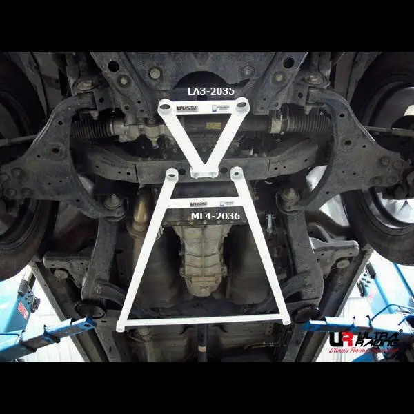 Isuzu D-Max 2.5D 11+ Ultraracing 3P Front Lower Bar 2035 1