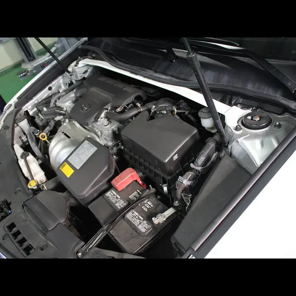 Toyota Camry Xv50 2.5 12+ Ultraracing Front Upper Strutbar 1