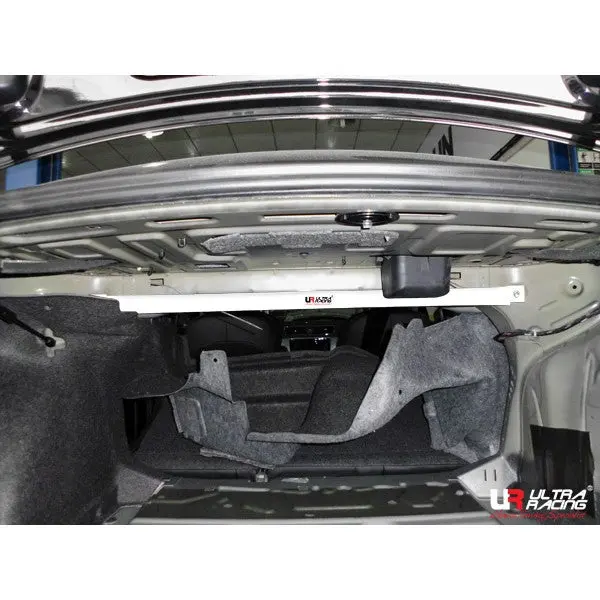 Vw Passat B7 10+ 2.0 Ultraracing 2P Rear Upper Strutbar 1