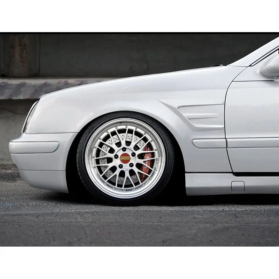Mercedes W208 (Clk) 00-01 Front Fenders [Autor] 1