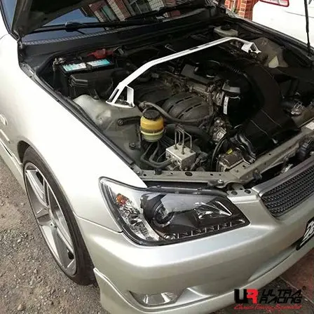 Lexus Is200 (6-Cyl) Ultraracing 2-Point Front Upper Strutbar 1