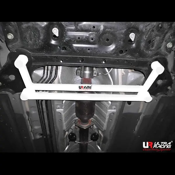 Nissan Juke 10+ Ultraracing 4-Point Front Lower Brace 2337 1