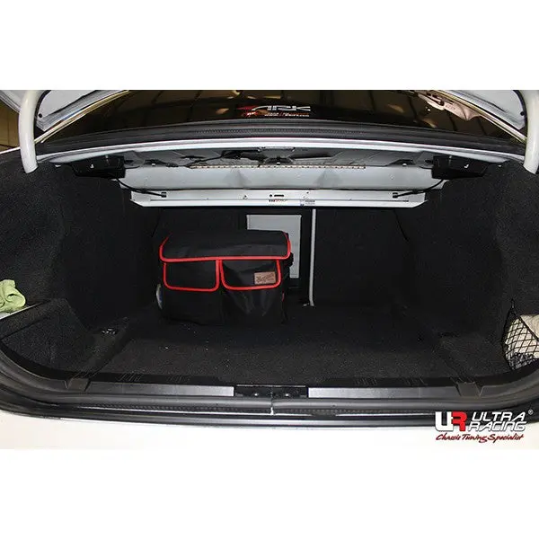 Bmw M5 E60 05-10 Ultraracing 2-Point Rear Upper Strut Bar 1