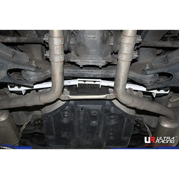 Mercede Glk 08-15 Ultraracing 3-Point Rear Lower Brace 2740 1
