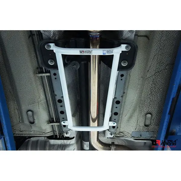 Ford Kuga 12+ Ultraracing 4-Point Mid Lower Brace 2879 1