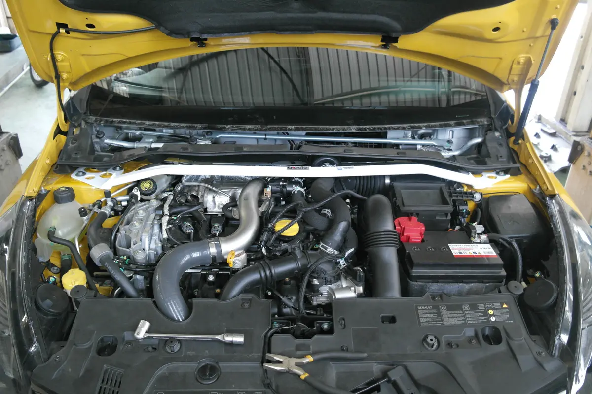Renault Clio Rs Mk4 13+ Ultra-R 2P Front Upper Strut Bar 1