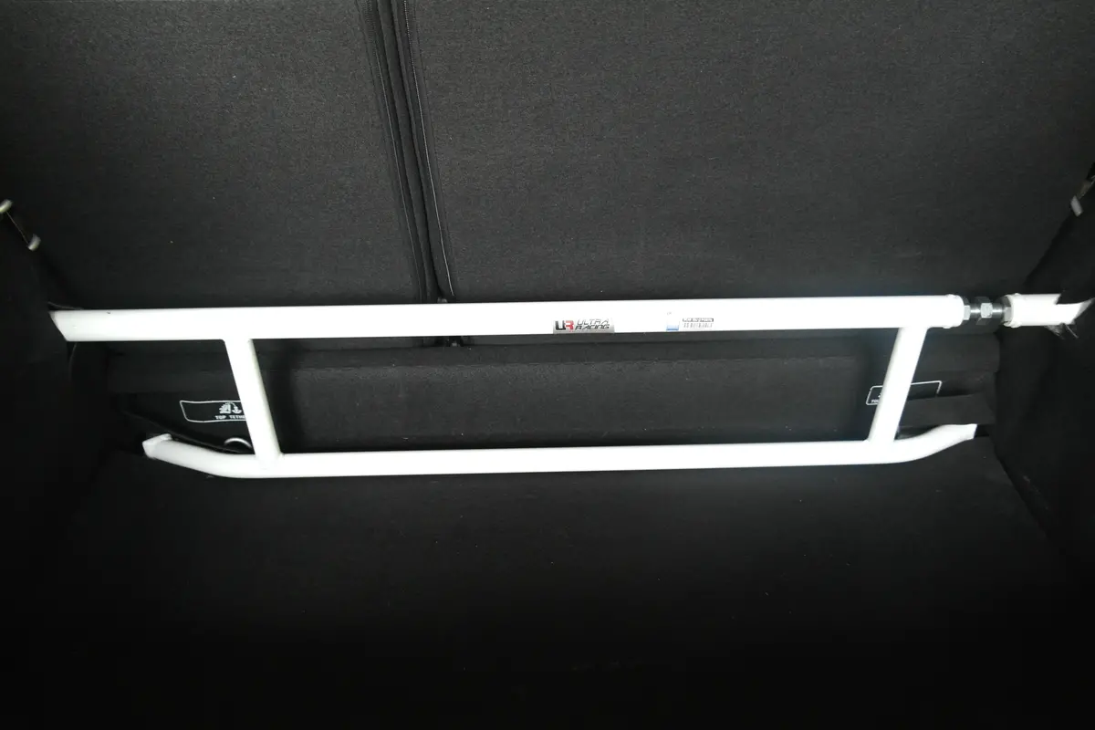 Renault Clio Rs Mk4 13+ Ultra-R 4P Adj. Rear Upper Strut Bar 1