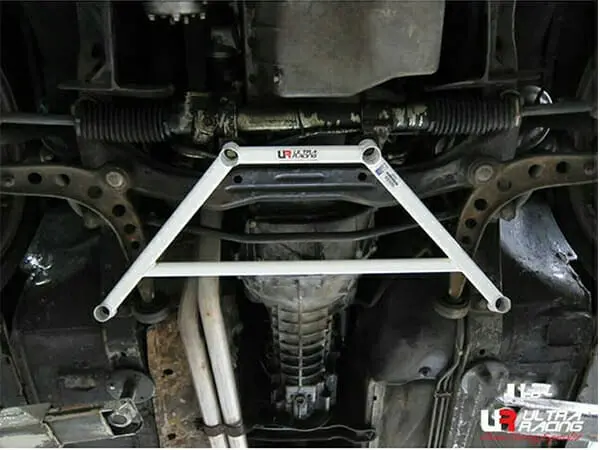 Bmw 3-Series E30 Ultraracing 4-Point Front Lower Brace 1