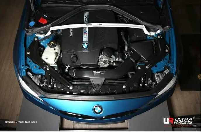 Bmw 3 F30 330I /M2 F87 /435 Ultraracing Front Upper Strutbar 1