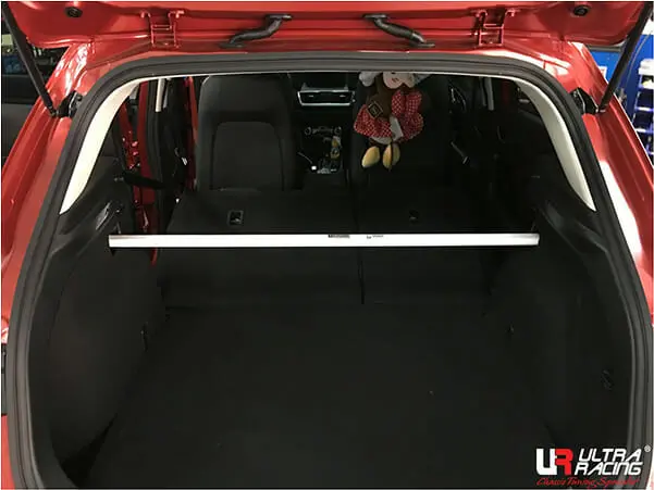 Mazda 3 Bm 13-08 Hatchback Ultraracing Rear Tower Bar 1