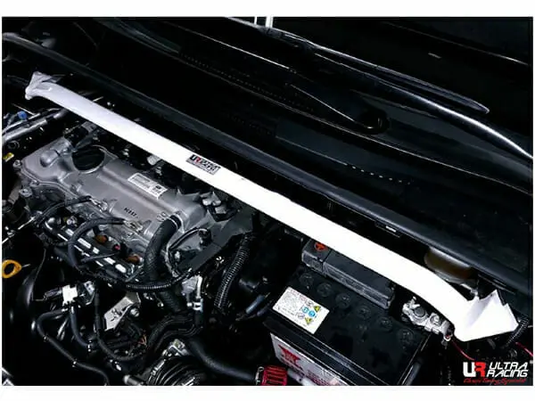 Toyota Auris E210 2.0 18+ Ultra Racing Front Upper Strutbar 1